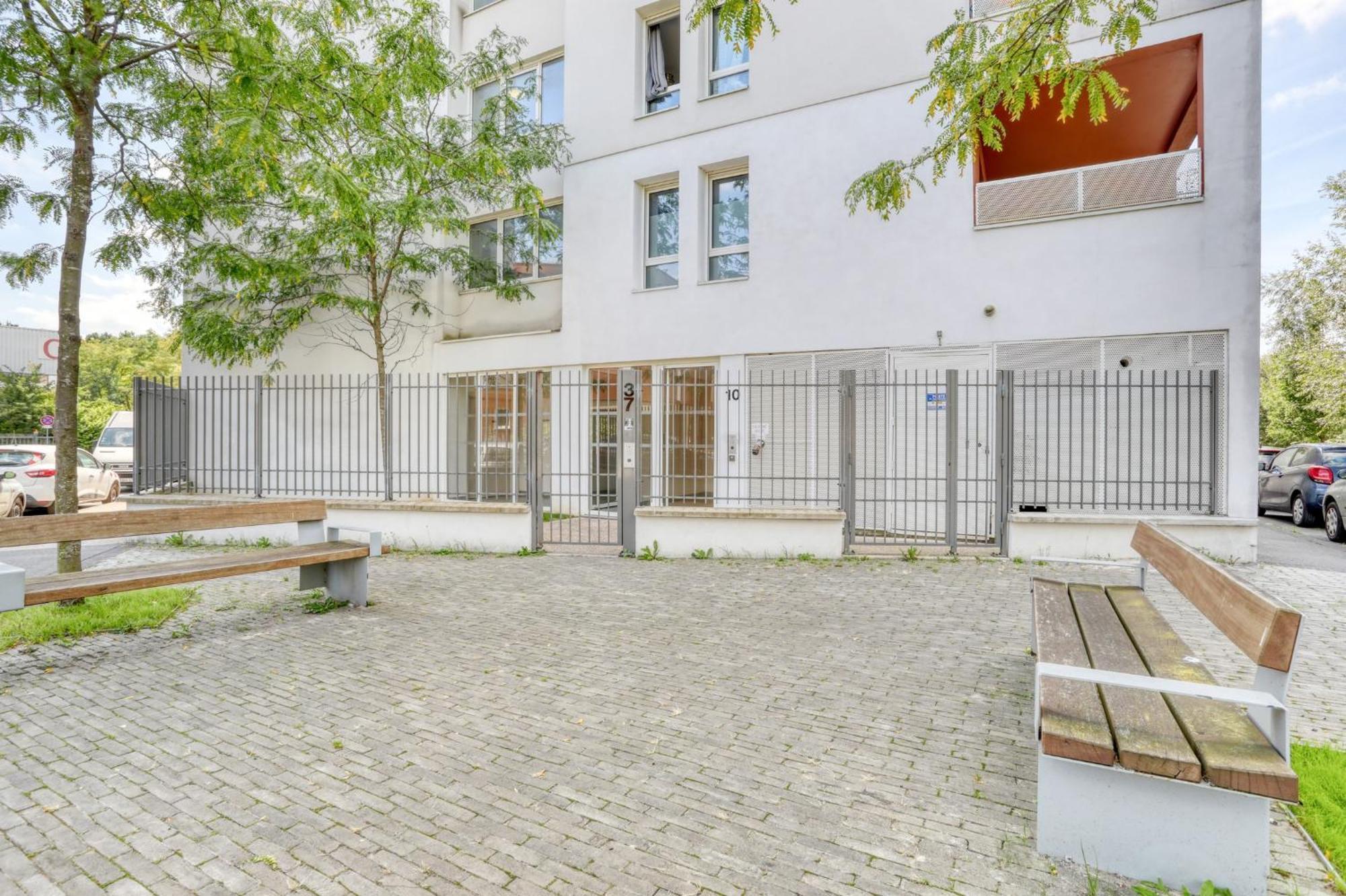 "Le Serenity ", Appartement Spacieux ,Balcon, Parking Prive Gratuit, Netflix, Proche Cdg Et Stade De France Стен Экстерьер фото